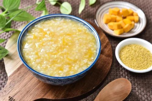 吃小米瓜粥,暖胃养生，传统美食新体验