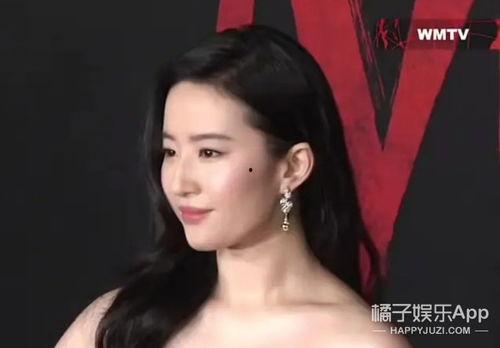 太假的明星,揭秘太假明星的幕后真相